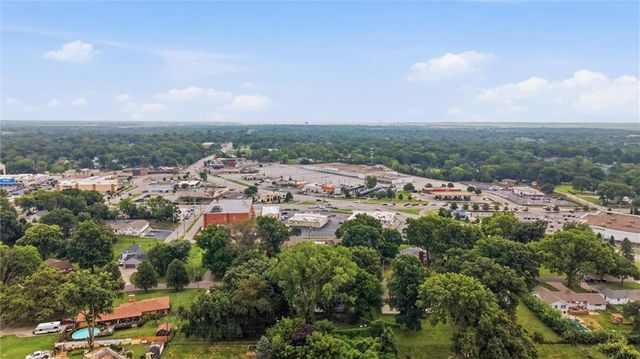 5048 N Olive Street, Kansas City, MO 64118