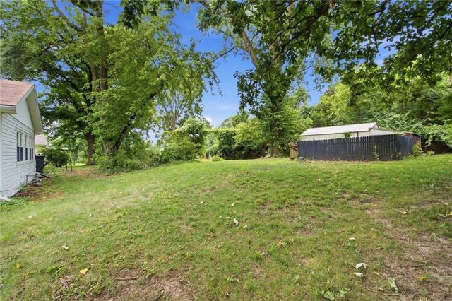 5048 N Olive Street, Kansas City, MO 64118