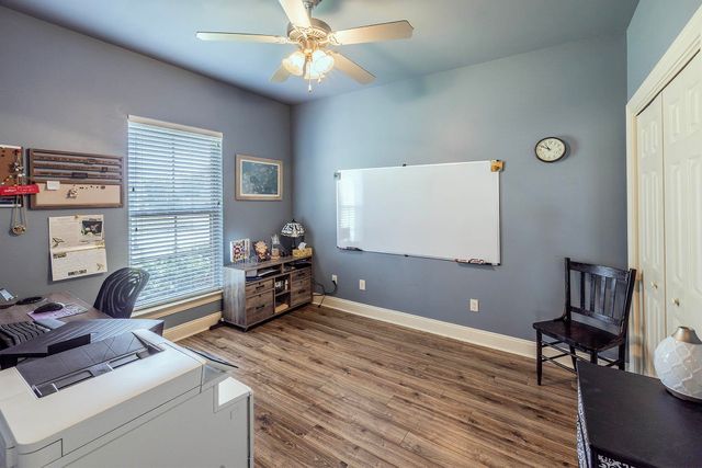 104 Melrose Dr, Thibodaux, LA 70301