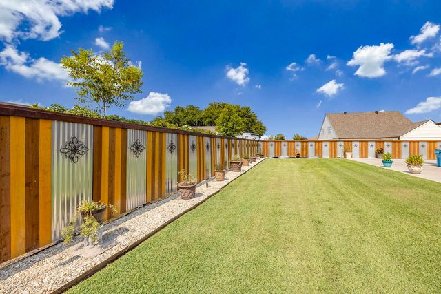 104 Melrose Dr, Thibodaux, LA 70301