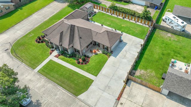 104 Melrose Dr, Thibodaux, LA 70301
