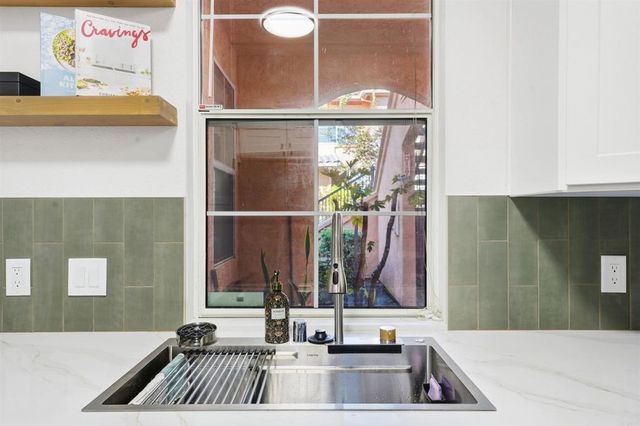 18764 Caminito Cantilena 156, San Diego, CA 92128