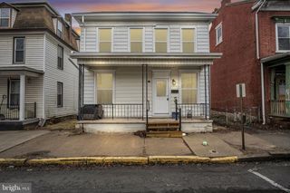 118 S 2ND ST, Newport, PA 17074