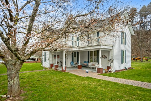 21786 Monroe Road, Damascus, VA 24236