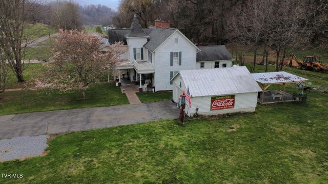 21786 Monroe Road, Damascus, VA 24236