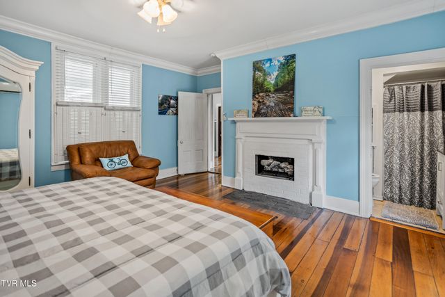 21786 Monroe Road, Damascus, VA 24236