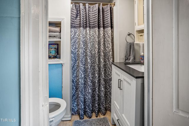 21786 Monroe Road, Damascus, VA 24236