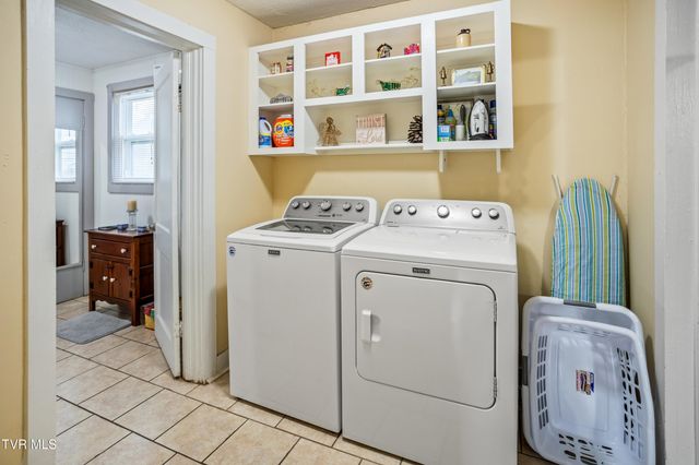 21786 Monroe Road, Damascus, VA 24236