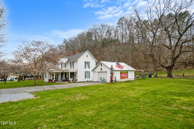 21786 Monroe Road, Damascus, VA 24236