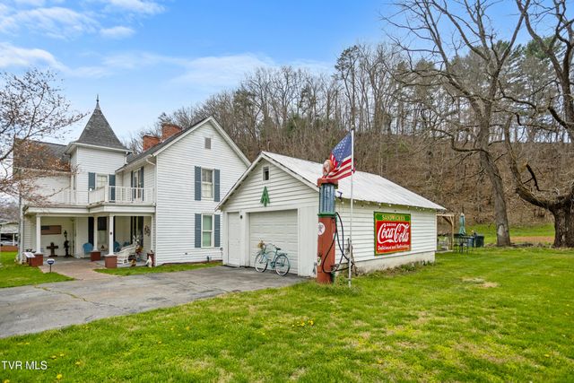 21786 Monroe Road, Damascus, VA 24236