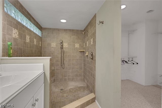 4751 Harbortown LN, Fort Myers, FL 33919