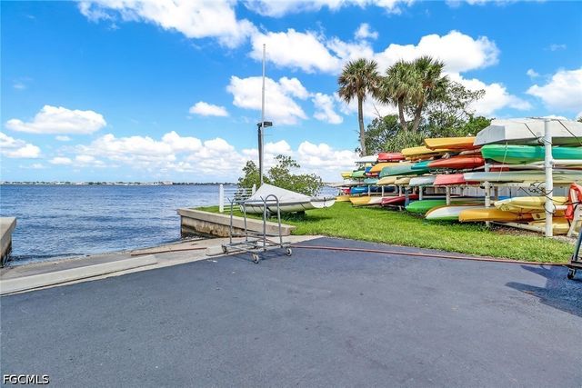 4751 Harbortown LN, Fort Myers, FL 33919