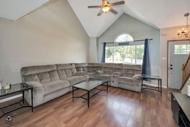 1004 Addleman Street, Joliet, IL 60431
