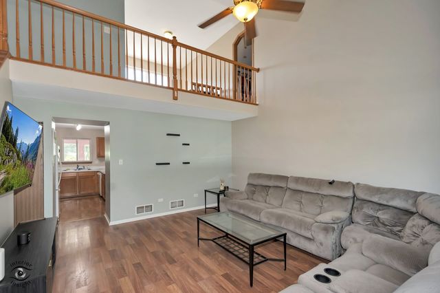 1004 Addleman Street, Joliet, IL 60431