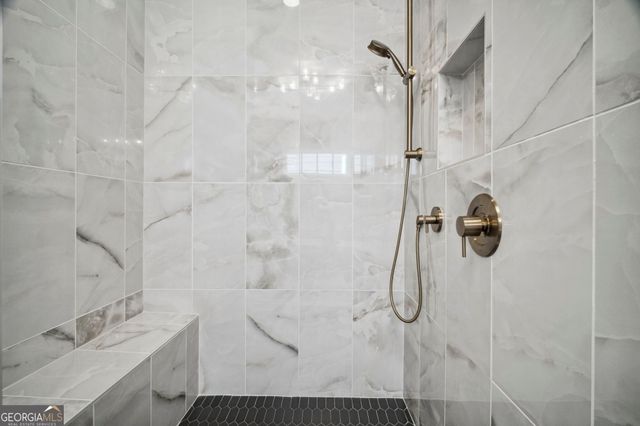 591 Brashy Drive, Woodstock, GA 30188