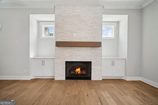 591 Brashy Drive, Woodstock, GA 30188