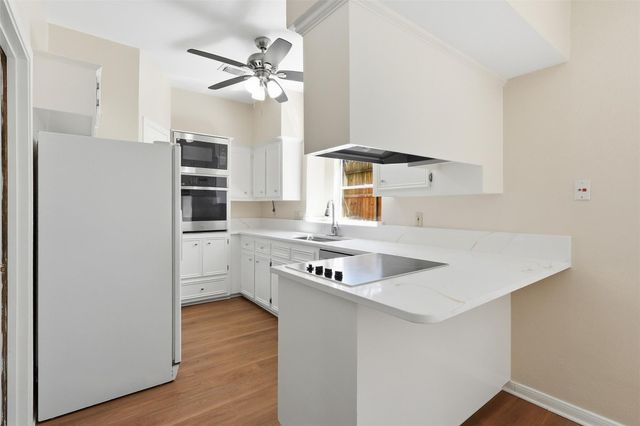 5515 Strack Road 105, Houston, TX 77069