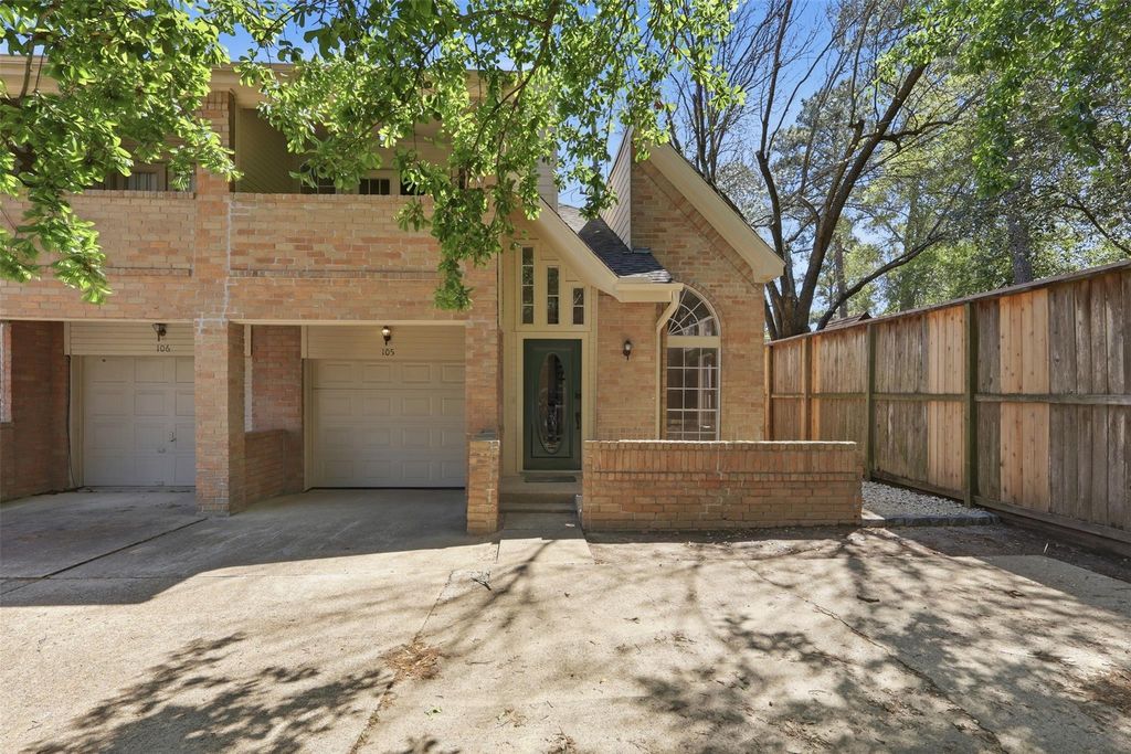 5515 Strack Road 105, Houston, TX 77069