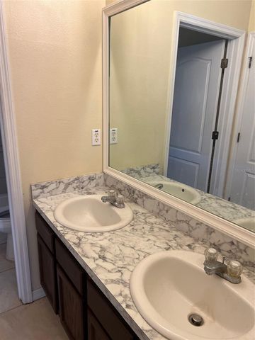9122 MOONLIT MEADOWS LOOP 1, Riverview, FL 33578