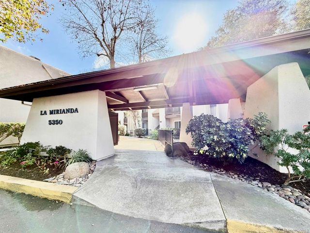5350 Baltimore Dr 5, La Mesa, CA 91942