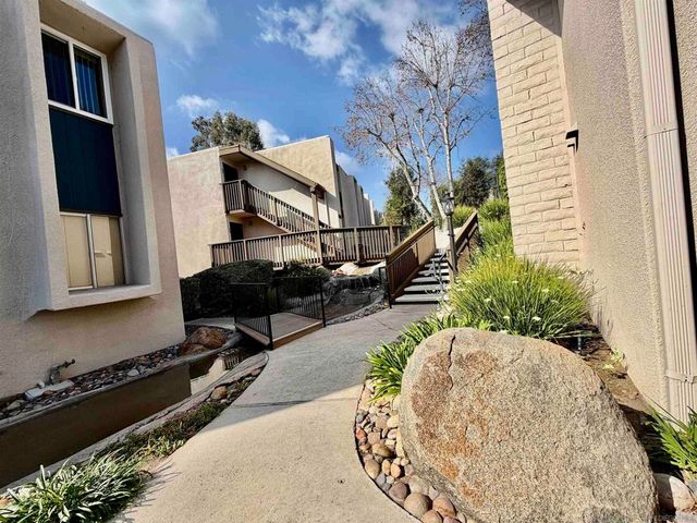 5350 Baltimore Dr 5, La Mesa, CA 91942