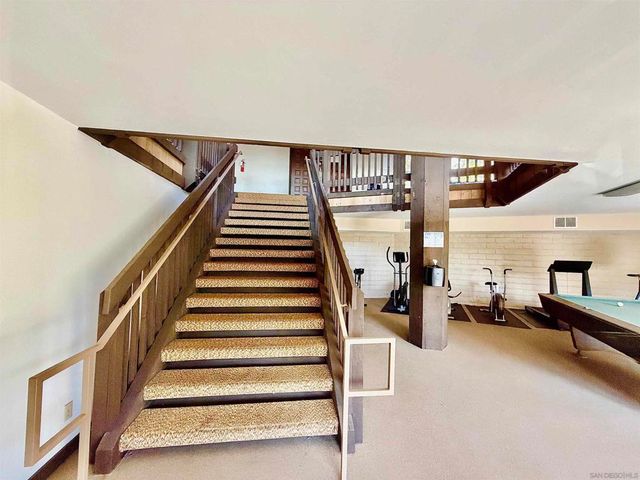 5350 Baltimore Dr 5, La Mesa, CA 91942