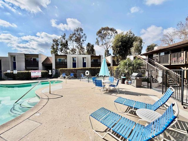 5350 Baltimore Dr 5, La Mesa, CA 91942