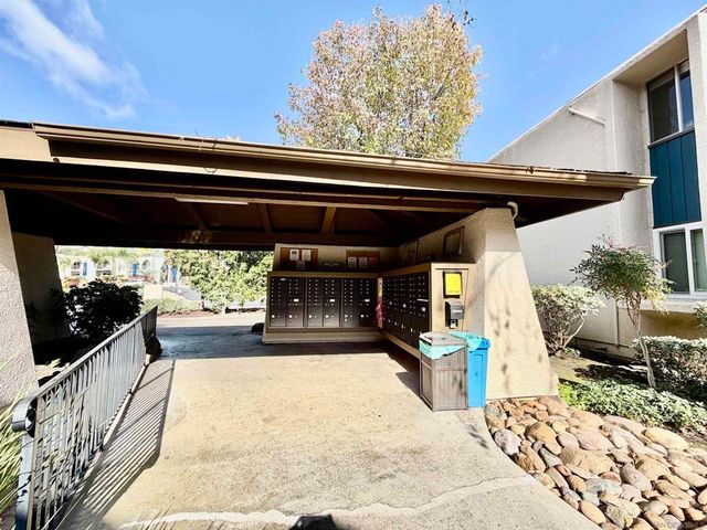 5350 Baltimore Dr 5, La Mesa, CA 91942