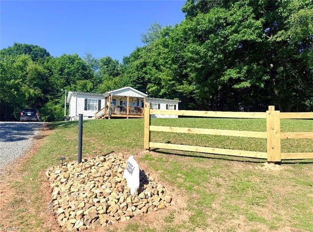 13854 Hwy 52, Cana, VA 24317