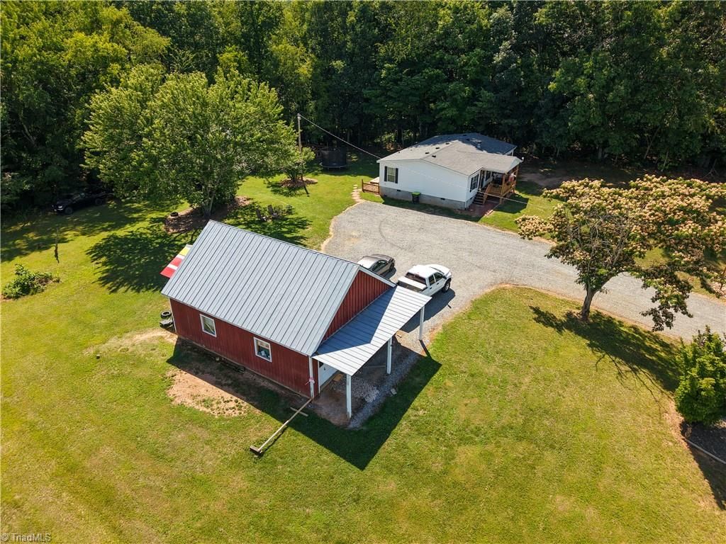 13854 Hwy 52, Cana, VA 24317