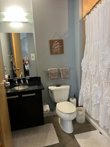600 12th Ave S Apt 616, Nashville, TN 37203