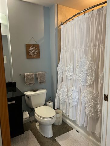 600 12th Ave S Apt 616, Nashville, TN 37203