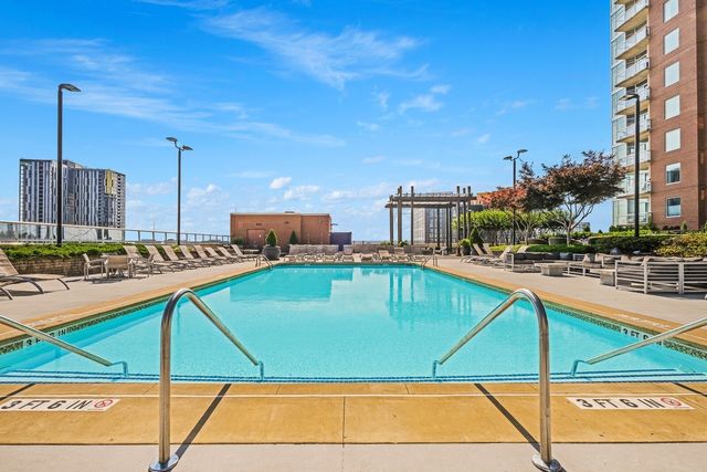 600 12th Ave S Apt 616, Nashville, TN 37203