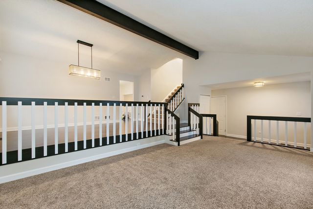 212 Natwick Lane, Schaumburg, IL 60193