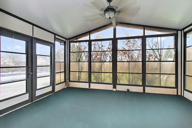 212 Natwick Lane, Schaumburg, IL 60193