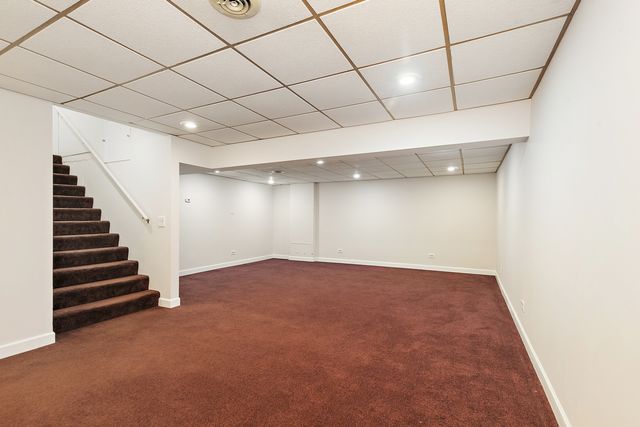 212 Natwick Lane, Schaumburg, IL 60193