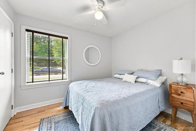 1255 Paul Boulevard, Lake Orion, MI 48362