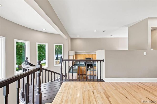 1255 Paul Boulevard, Lake Orion, MI 48362