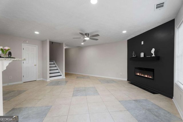 599 Shadow Valley Court, Lithonia, GA 30058