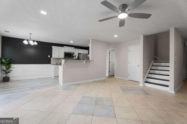 599 Shadow Valley Court, Lithonia, GA 30058
