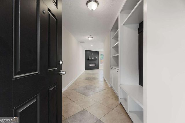 599 Shadow Valley Court, Lithonia, GA 30058
