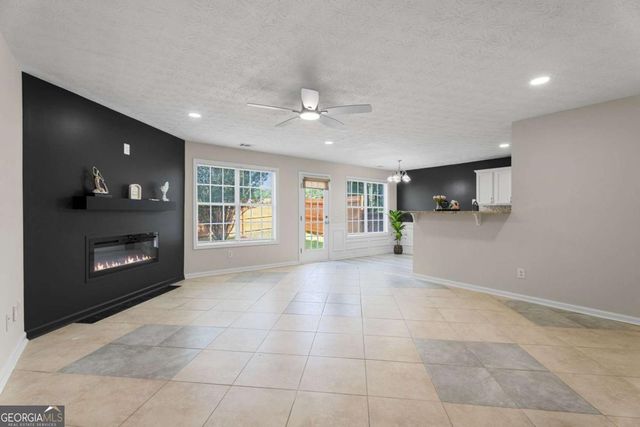 599 Shadow Valley Court, Lithonia, GA 30058