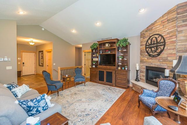 6064 Fairfax Road, Baxter, MN 56425