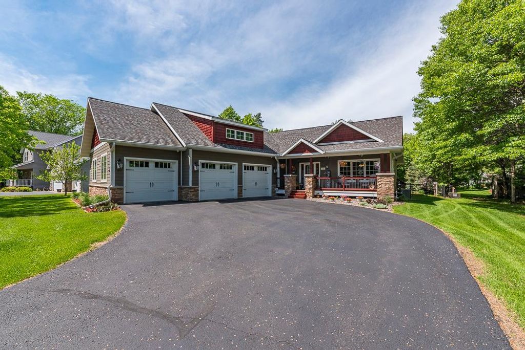 6064 Fairfax Road, Baxter, MN 56425