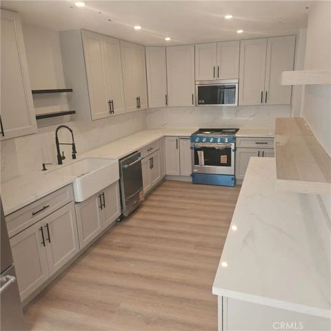 15150 Dickens 203, Sherman Oaks, CA 91403