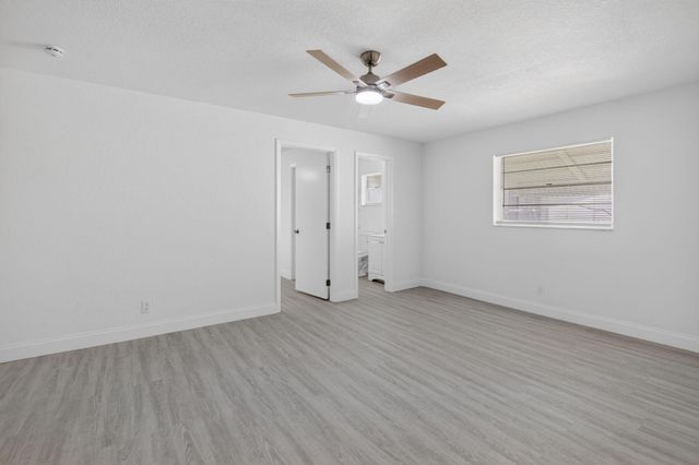 703 SW 18th Street, Boynton Beach, FL 33426