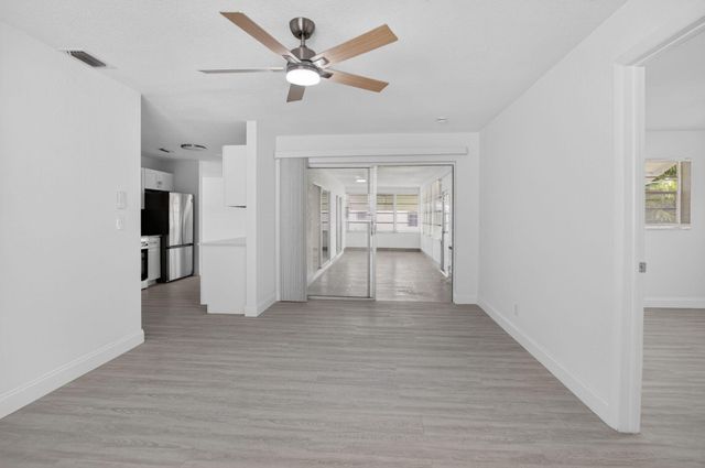 703 SW 18th Street, Boynton Beach, FL 33426