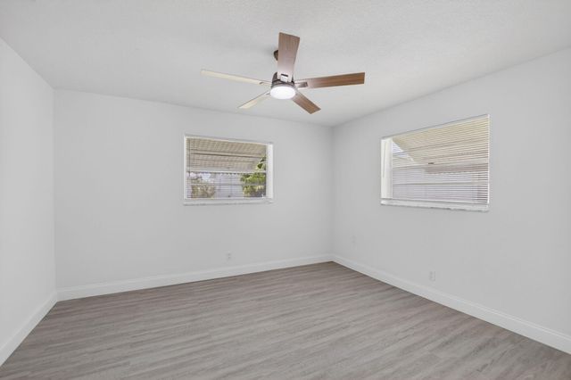 703 SW 18th Street, Boynton Beach, FL 33426