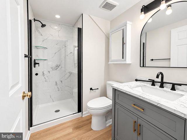44191 LITCHFIELD TER, Ashburn, VA 20147