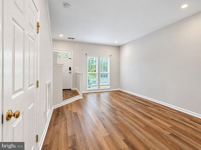 44191 LITCHFIELD TER, Ashburn, VA 20147
